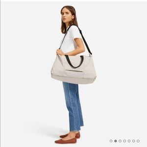 Everlane NWT ReNew Transit Weekender in warm charcoal